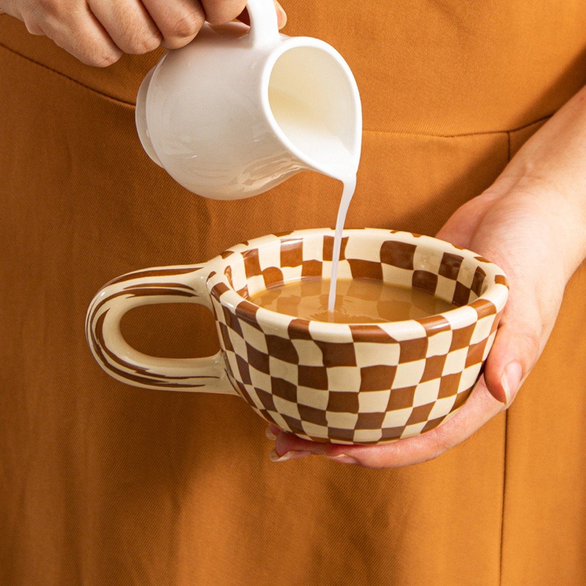 1pc Ceramic Coffee Mug with Wr - огляд і ціна Coffee & Tea Restaurant