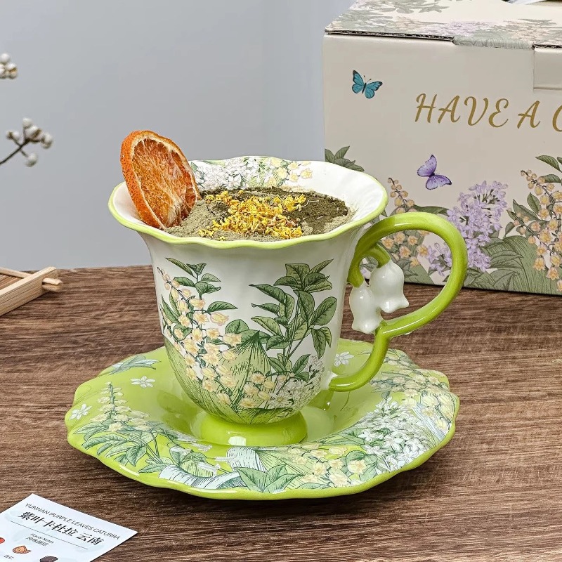 Lily of the valley blooming af - огляд і ціна Coffee Tea Set Up